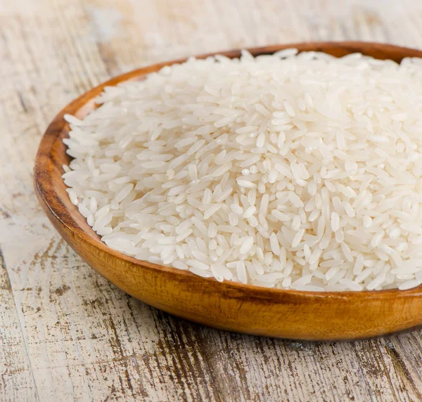 Рис в миске — стоковое фото