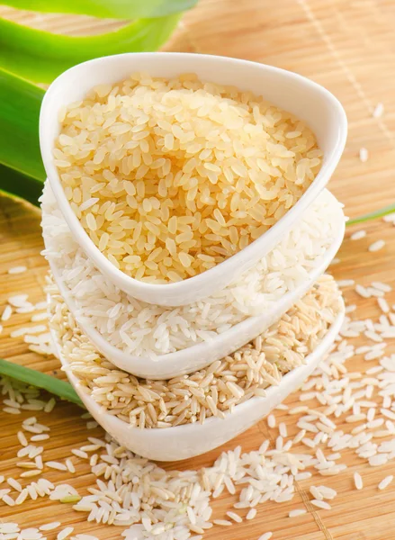 Ris i skålar — Stockfoto