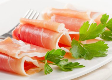tedavi jambon dilimleri