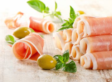 tedavi jambon dilimleri