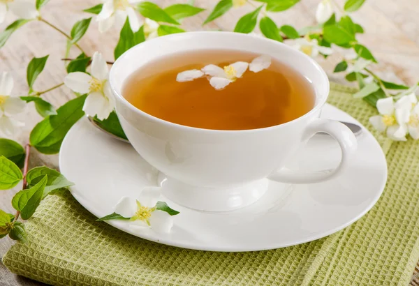 Jasmine tea — Stock Photo, Image