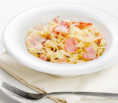 makarna carbonara