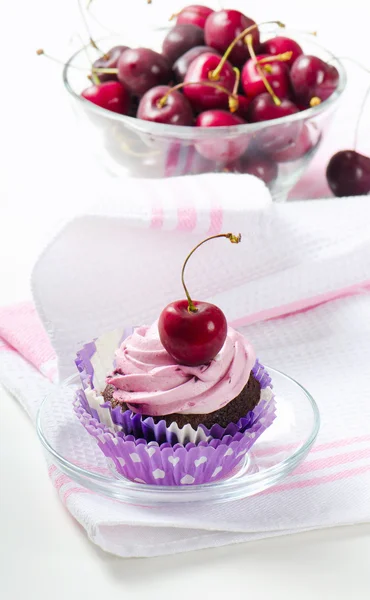 Cupcake with cherry — Stock Photo, Image