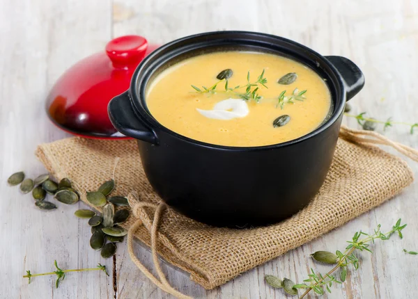 Creamy pumpkin soup — Stock Photo, Image