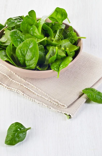 Spinach leaves — Stock Photo, Image