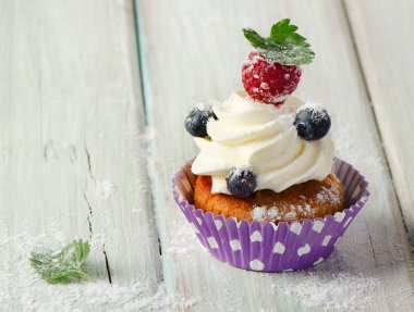 cupcake ahşap tablo.