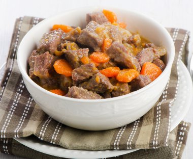 sığır eti güveç