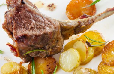 Kızarmış Kuzu pirzola