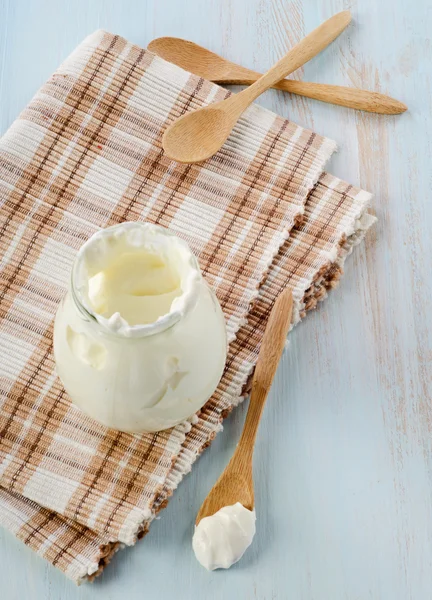 Färsk yoghurt — Stockfoto