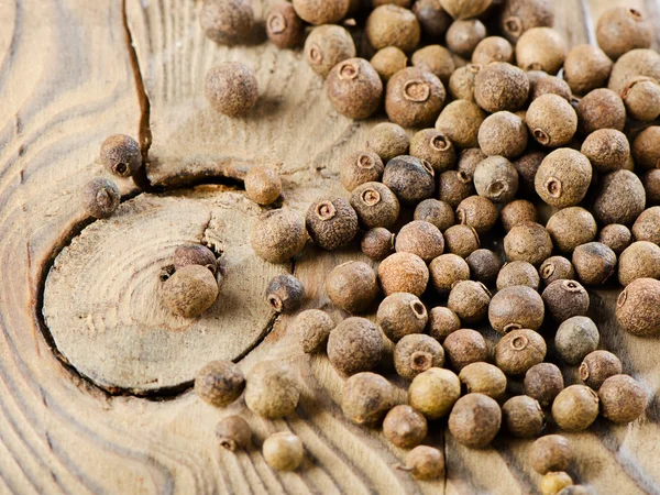 Pimentas em uma mesa — Fotografia de Stock