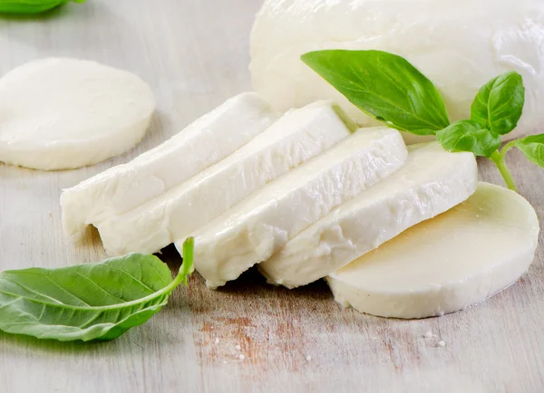 Mozzarella. — Fotografia de Stock