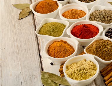 baharat beyaz kase
