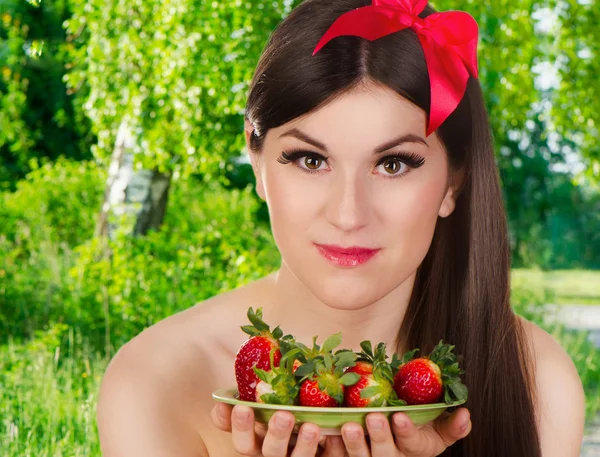 Young smiling woman — Stock Photo, Image