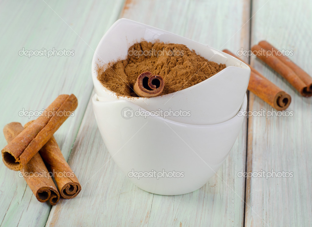 Cinnamon sticks and powder Stock Photo by ©bit245 45959631