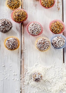 el yapımı çikolata şekerleme