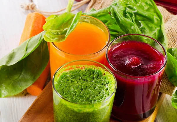 Smoothie et jus de légumes — Photo