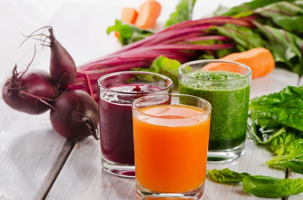 Smoothie och juice — Stockfoto