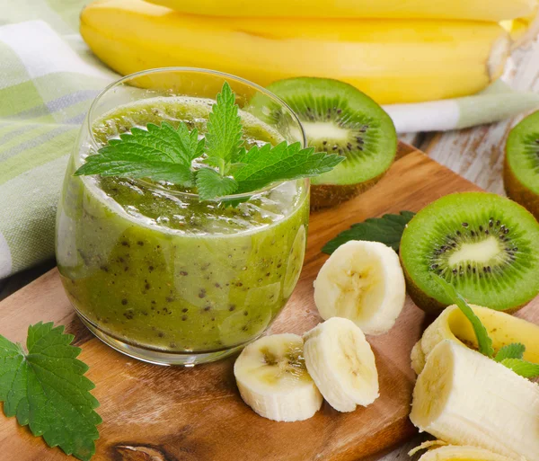 Gesunder Frucht-Smoothie — Stockfoto