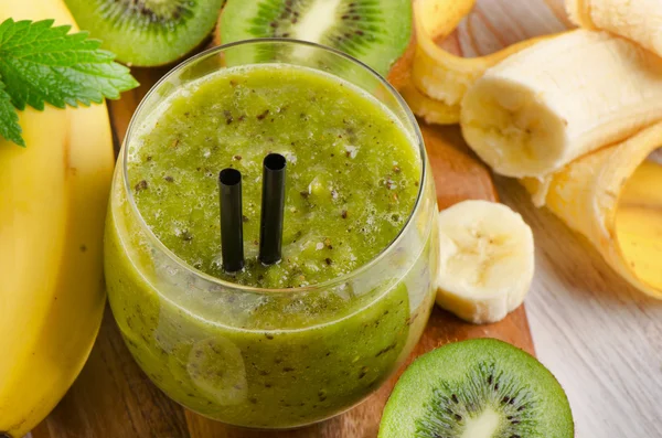 Gesunder Frucht-Smoothie — Stockfoto