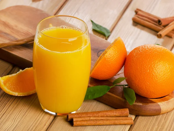 Glass of  orange juice — Stock Photo, Image