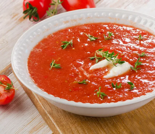 Sopa de tomate fresco — Fotografia de Stock