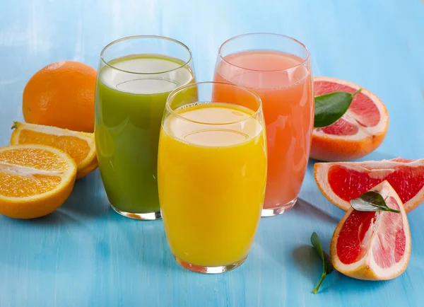 Fresh citrus juices — Stockfoto