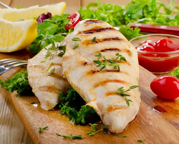 Grilled chicken breast — Stock Photo, Image