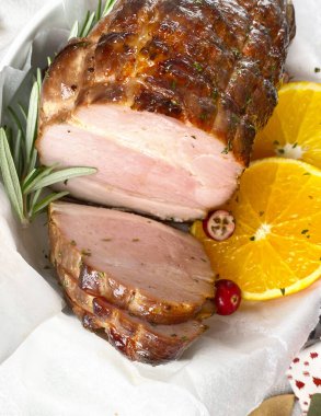 Geleneksel Noel jambonu, yukarıdan manzara