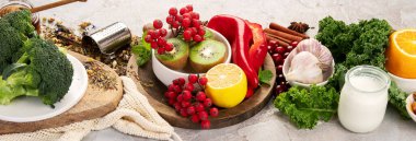 Bağışıklık sistemini güçlendirmek için en iyi kaynaklar. Yüksek miktarda antioksidan, mineral ve vitamin içeren 