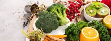 Bağışıklık sistemini güçlendirmek için en iyi kaynaklar. Yüksek miktarda antioksidan, mineral ve vitamin içeren 