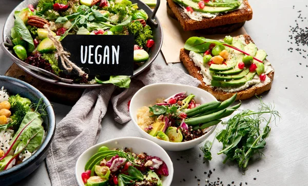 Veganistische Gerechten Assortiment Grijze Achtergrond Gezond Voedselconcept — Stockfoto