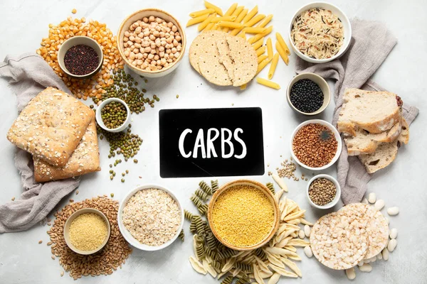 Mejores Fuentes Carbohidratos Sobre Fondo Gris Claro Concepto Comida Saludable — Foto de Stock