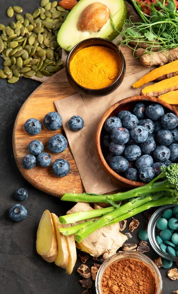 Sano Cibo Pulito Mangiare Selezione Sfondo Scuro Dieta Equilibrata Concetto — Foto Stock