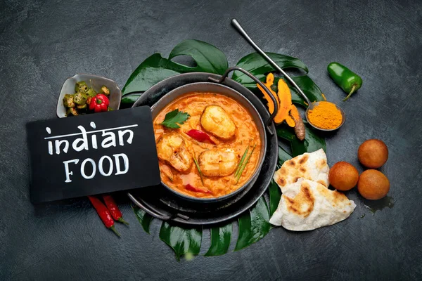Kerala Pește Curry Fundal Întunecat Conceptul Alimentar Tradițional Vedere Sus — Fotografie, imagine de stoc