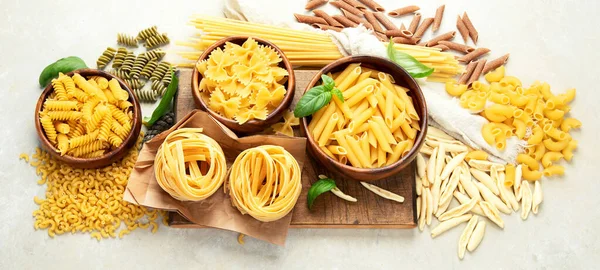 Italian Pasta Variety Light Background Traditional Food Concept Flat Lay — Stock fotografie