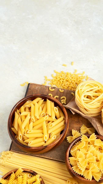 Italian Pasta Variety Light Background Traditional Food Concept Flat Lay — Zdjęcie stockowe