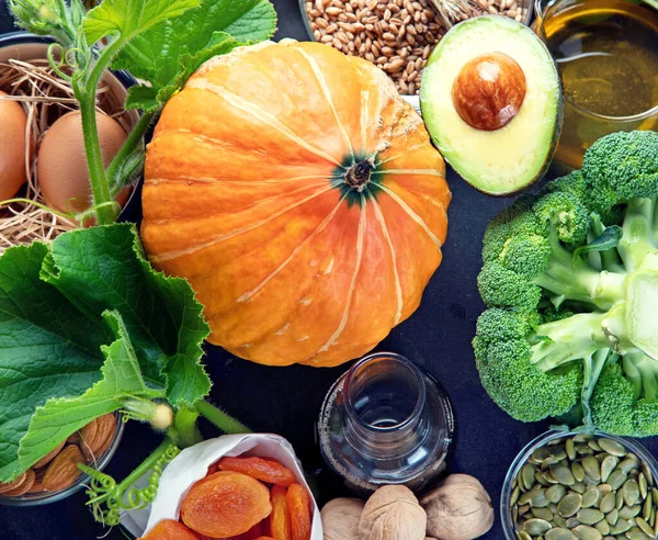 Gri Fırında Vitamini Bakımından Zengin Yiyecekler Sağlıklı Ürünler Üst Görünüm — Stok fotoğraf