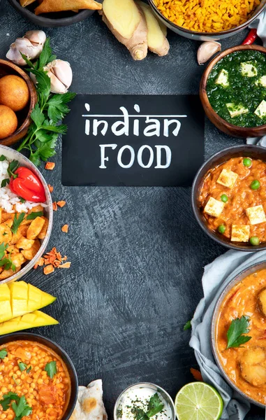 Bucătărie Indiană Curry Pui Unt Orez Linte Paneer Samosa Condimente — Fotografie, imagine de stoc