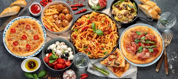 Italian Food Assortment Dark Background Traditional Food Concept Dishes Appetizers — Stock Photo, Image