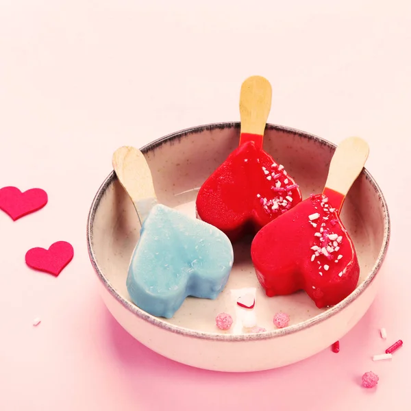 Different Type Popsicle Ice Cream Pink Background Atmospheric Summer Concept — Foto de Stock