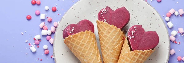 Violet Blueberry Ice Cream Lilac Background Atmospheric Sweet Menu Concept — Foto Stock