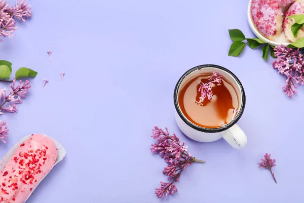 Lilac Flowers Cup Tea Colourful Background Atmospheric Summer Concept Top — 图库照片