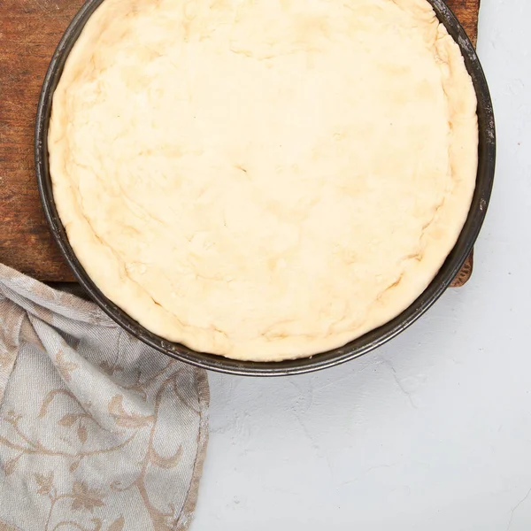 Pepperoni Pizza Auf Hellem Hintergrund Frisch Zubereitete Lebensmittel Draufsicht Flache — Stockfoto