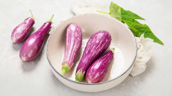 Fresh Aubergine Eggplant Neutral Background Popular Component Healthy Diets — Stockfoto
