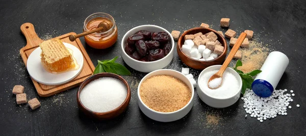 Various Diet Replacement Sugar Dark Background Organic Sweetener Concept — ストック写真