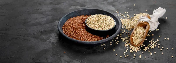 Raw Green Buckwheat Dark Background Food Ingredients Concept Organic Food — стоковое фото