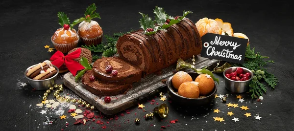 Bitácora Chocolate Sobre Fondo Oscuro Postre Tradicional Navidad Panoramma — Foto de Stock