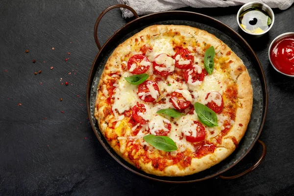 Freshly Baked Pizza Dark Background Tasty Homemade Food Concept Top — Stockfoto