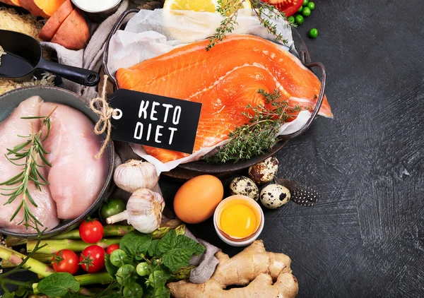 Zdravý Výběr Potravin Tmavém Pozadí Detox Čistý Dietní Koncept Potraviny — Stock fotografie