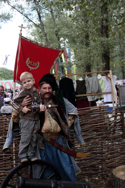 Αγοράκι με την Ζαπορίζια cosack — Φωτογραφία Αρχείου